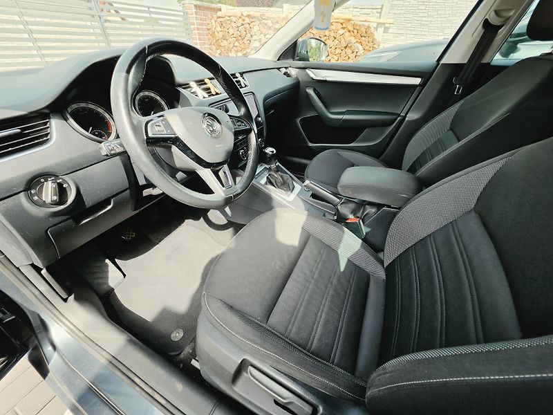 Škoda Octavia (2019) Škoda Octavia 3, combi, 2019 - fotka 11 z 23