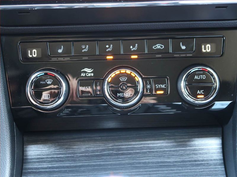 Škoda Superb (2021) 2.0 TDI - fotka 17 z 20