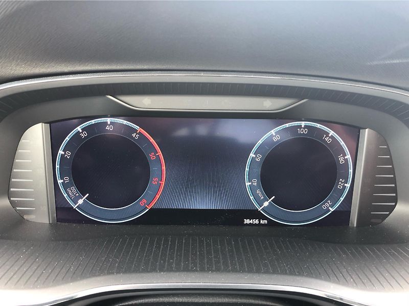 Škoda Octavia 2.0 TDi AMBITION - fotka 18 z 28
