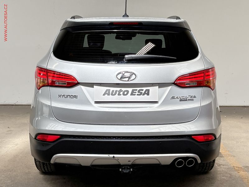 Hyundai Santa Fe (2012) 2.2 CRDi 4x4, Premium - fotka 5 z 18