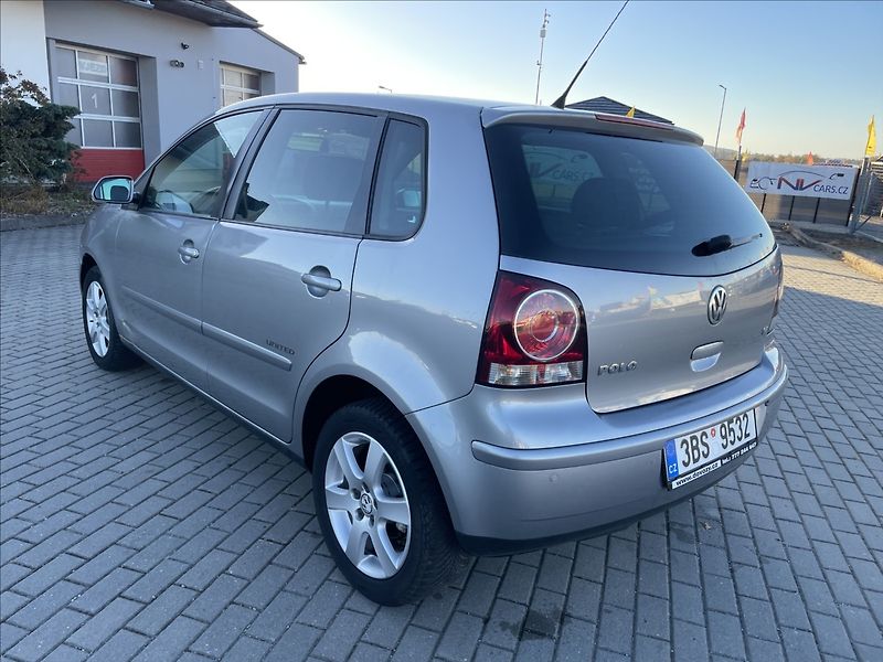 Volkswagen Polo 1,4 i 16V Kima ESP Tempomat - fotka 3 z 31