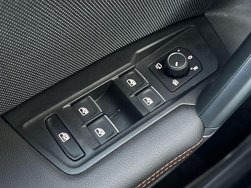 Seat Tarraco (2023) 2.0 TDI 4Drive DSG FR - fotka 18 z 36