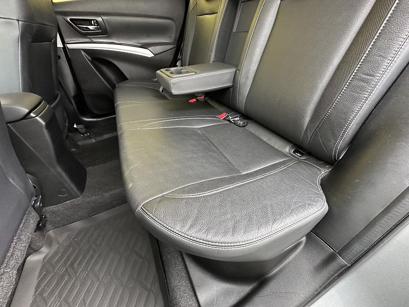 Suzuki SX4 S-Cross (2014) 1.6DDIS 4x4 COMFORT 2.Maj.  - fotka 24 z 36