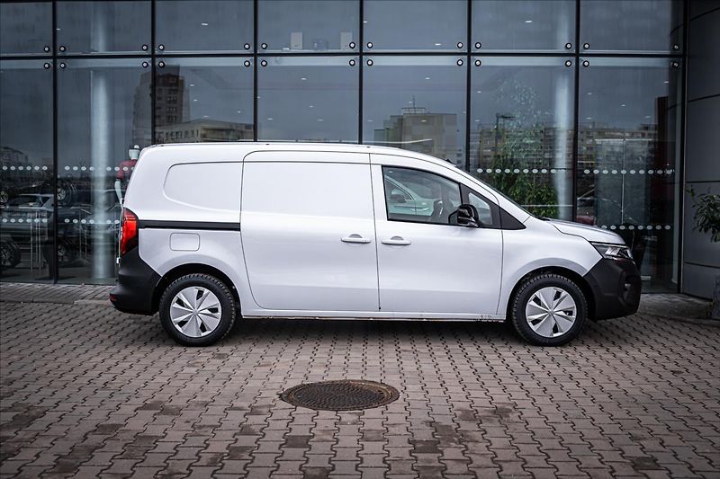 Nissan Townstar 0,0 EV VAN 45 kWh L2 TEKNA - fotka 10 z 33