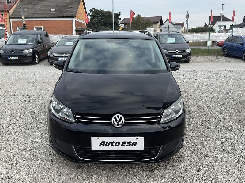 Volkswagen Touran (2011) 1.6TDi, AAC, TZ - fotka 2 z 18