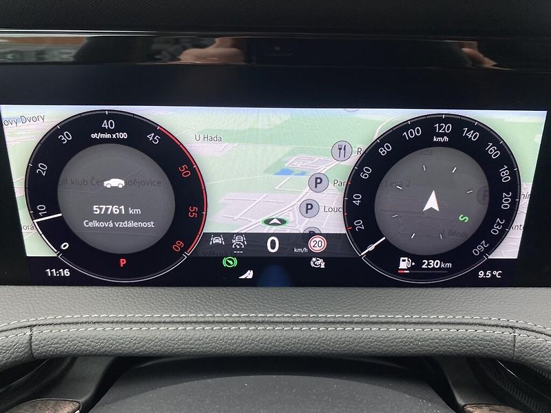 Škoda Superb 2,0 TDI 110 kW L&K DSG - fotka 9 z 30