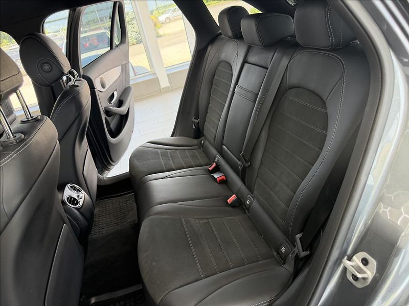 Mercedes-Benz GLC 2,0 300 d,4MATIC,1maj.ČR,virtu - fotka 30 z 36