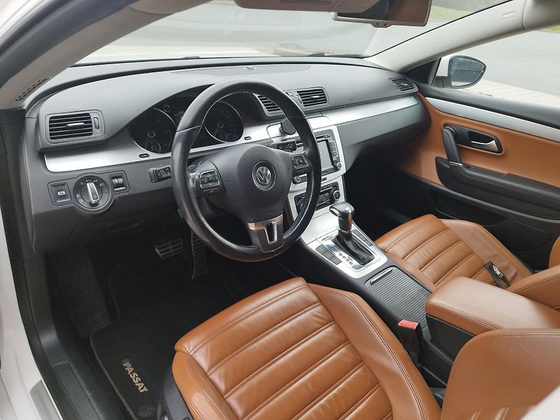 Volkswagen Passat CC 2.0TDI, volat-608 081 843 - fotka 20 z 21