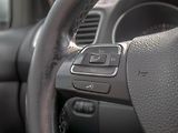Volkswagen Golf (2010) 1.6TDI 77KW DSG – PO ROZVODECH - náhled 19