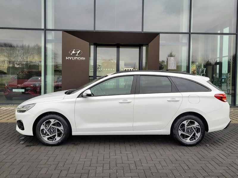 Hyundai i30 (2026) WG 1.0 T-GDI 85kW MT SMART  - fotka 3 z 26
