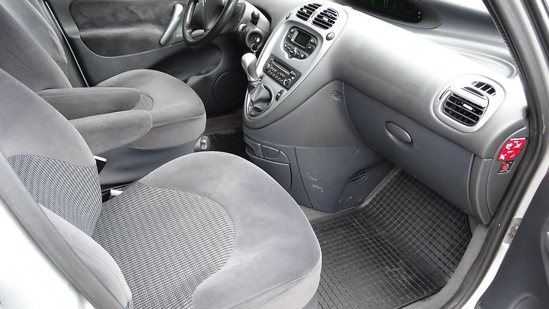 Citroën Xsara Picasso 1.6HDi žádná koroze+zim.pneu  - fotka 4 z 10