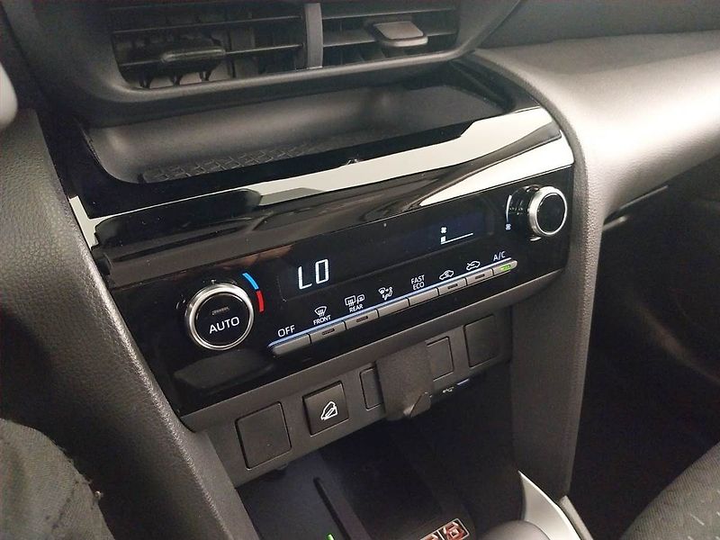 Toyota Yaris Cross (2026) 1.5 VVT-iE - fotka 17 z 22