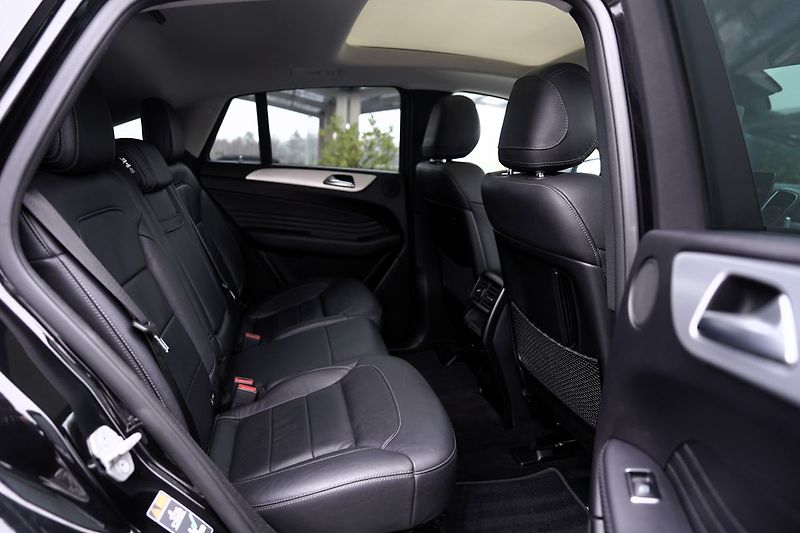 Mercedes-Benz GLE GLE43 AMG 4Matic/9AT/370PS/DPH - fotka 30 z 45