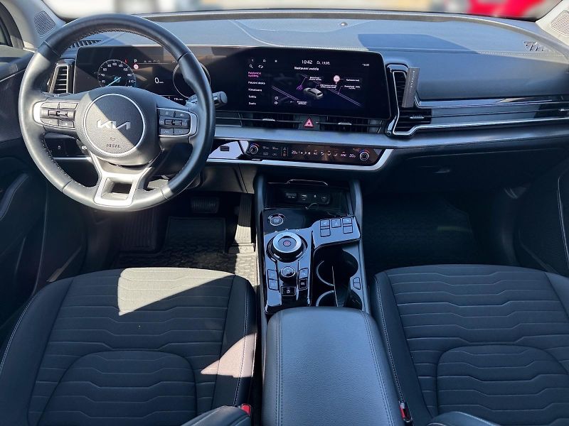 Kia Sportage (2023) TOP 1.6TGDI 132kW 4x4 CZ DPH - fotka 9 z 11