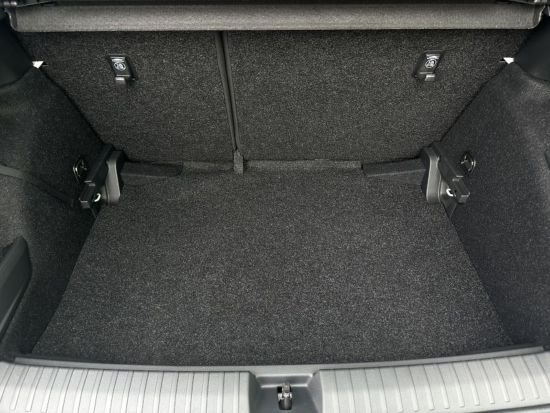 Škoda Kamiq 1.0TSi 116PS Selection 2Z.KLIM - fotka 37 z 37