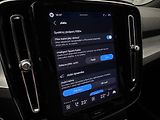 Volvo XC40 B3 DARK PLUS CZ 1.maj - náhled 35