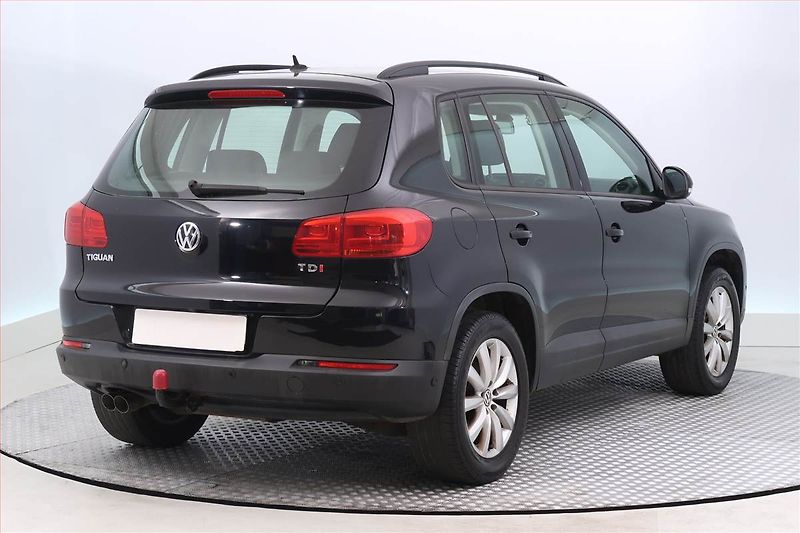 Volkswagen Tiguan (2012) 2.0 TDI, Tempomat - fotka 5 z 18