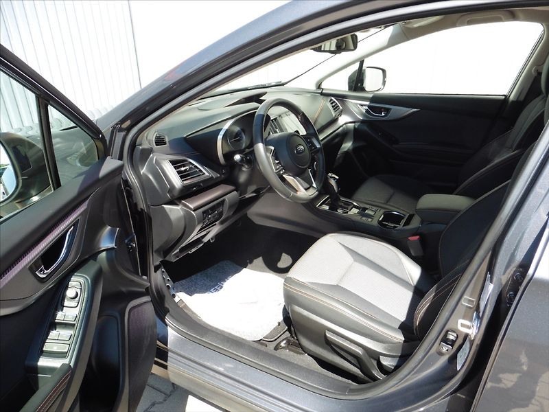 Subaru XV 2,0 Exclusive AWD A/T, EyeSigh - fotka 13 z 24