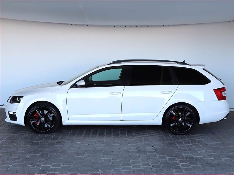 Škoda Octavia (2013) RS 2.0 TDI, Serv.kniha, Navi - fotka 3 z 19