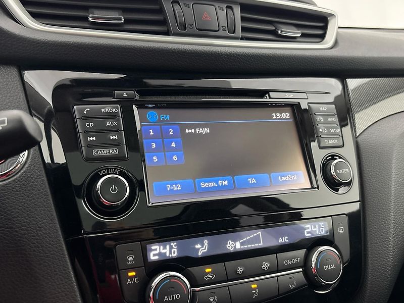 Nissan X-Trail Tekna - fotka 12 z 31