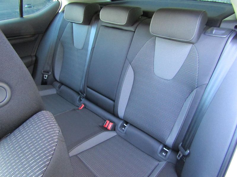 Škoda Octavia (2026) Selection 2.0 TDI 85 kW - fotka 23 z 30