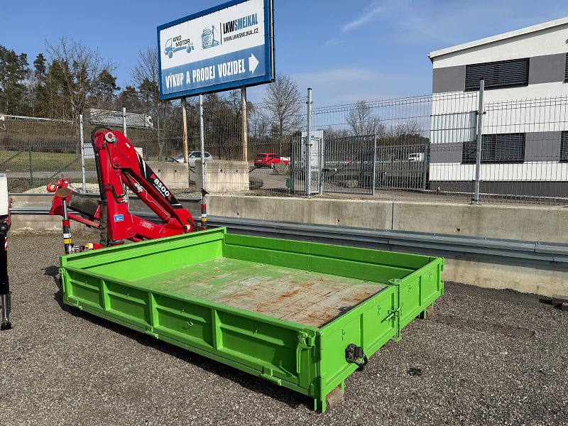 Ostatní (2026) Hydraulické ruka v kontejneru - fotka 5 z 9
