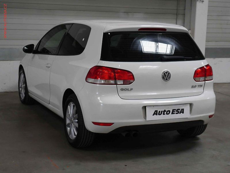 Volkswagen Golf (2009) 2.0 TDi, DSG, temp - fotka 4 z 18