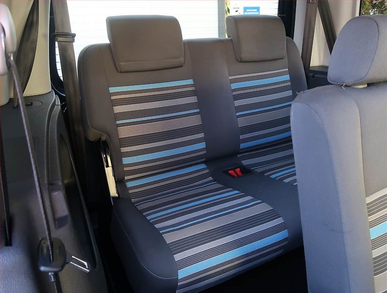 Volkswagen Caddy (2012) 2.0 EcoFuel, 7Míst - fotka 18 z 19