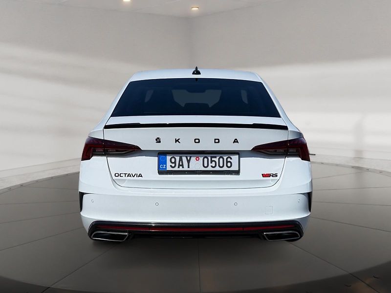 Škoda Octavia (2023) RS 2.0TSI 180kW DSG CZ DPH - fotka 5 z 11