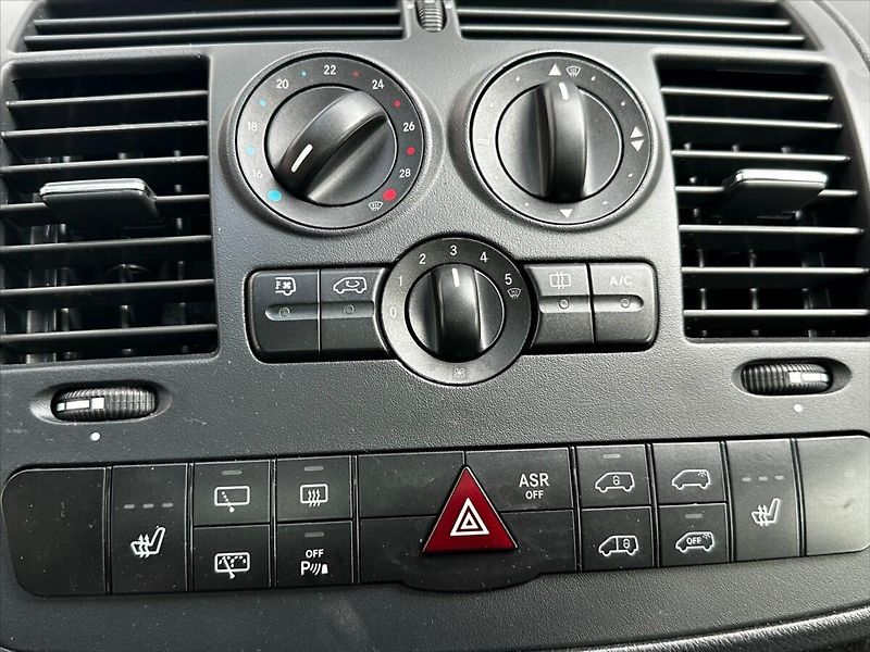 Mercedes-Benz Viano 3,0 CDI 165KW-EXTRALONG 7MIST - fotka 33 z 42