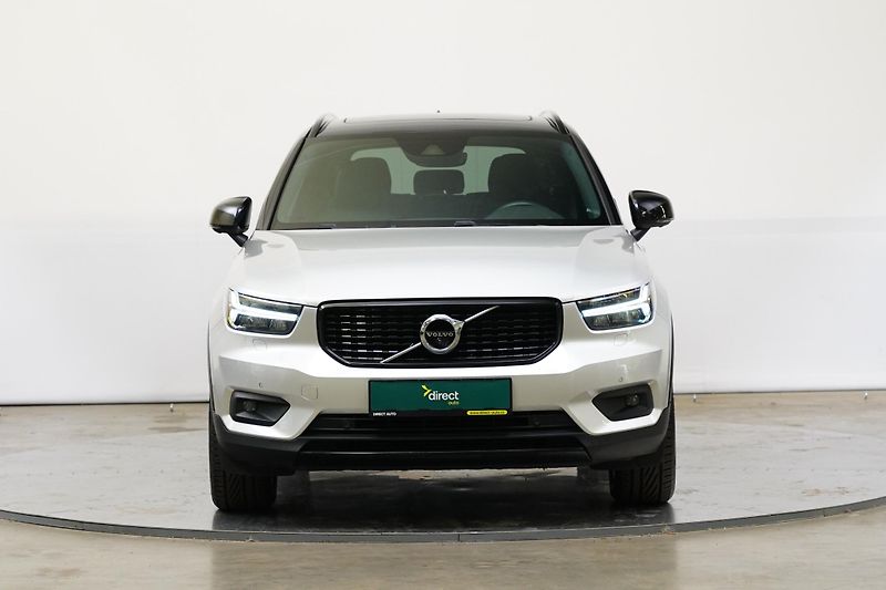 Volvo XC40 - fotka 4 z 26