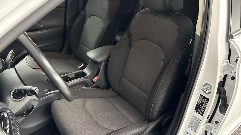 Hyundai i30 1.0 T-GDI Smart Kombi - fotka 15 z 23
