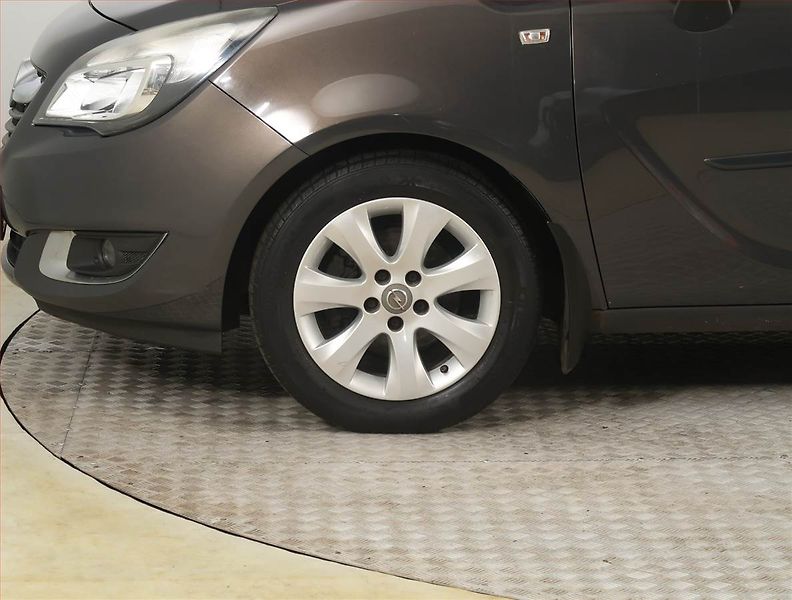 Opel Meriva (2015) 1.4 i, ČR,1.maj, Serv.kniha - fotka 14 z 17