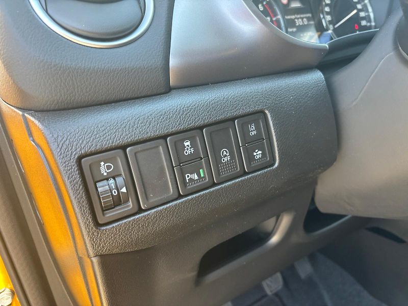 Suzuki Vitara 1,4 BoosterJet Premium - fotka 13 z 25