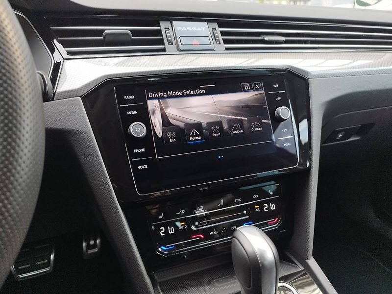 Volkswagen Passat (2022) Alltrack,2.0 TDI,147kW,DSG,4Mo - fotka 12 z 23