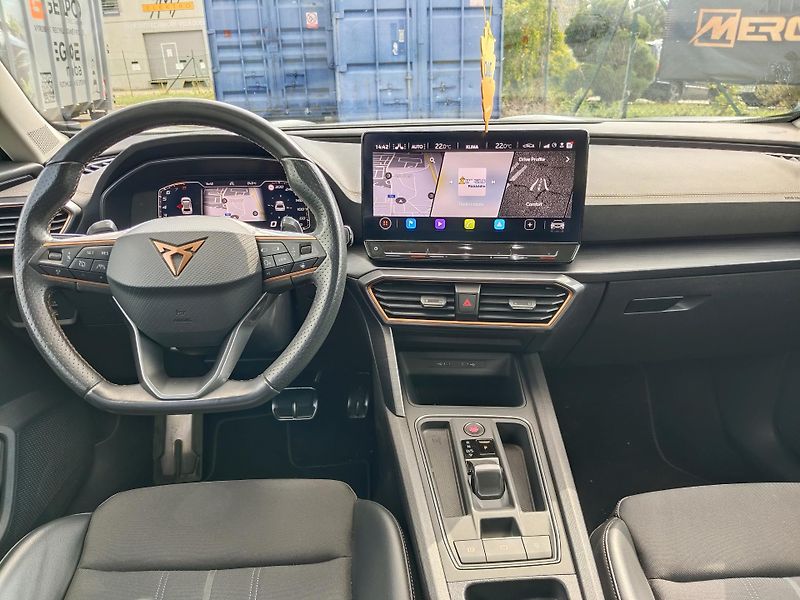 Cupra Formentor (2023) 140 kW,4x4 po servisu  - fotka 17 z 17