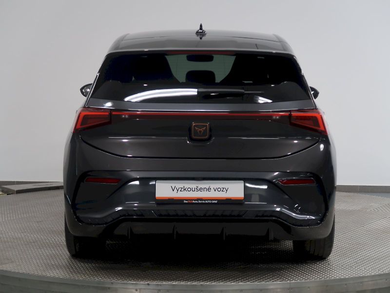 Cupra Born (2022) 150KW 62kWh TEPELNÉ ČERPADLO N - fotka 9 z 34