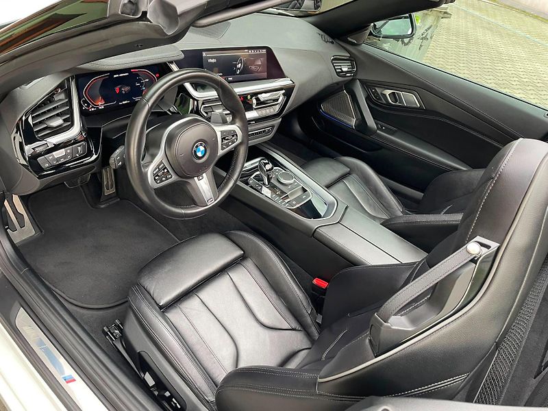 BMW Z4 (2023) M40i 250KW - fotka 6 z 12