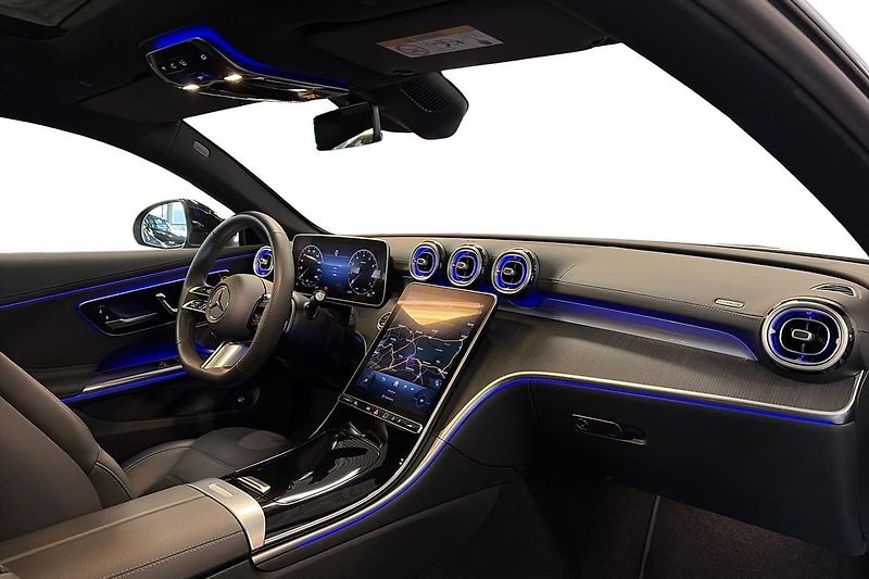 Mercedes-Benz CLE 300 4M AMG Pano Burm 360 DIGI - fotka 17 z 21