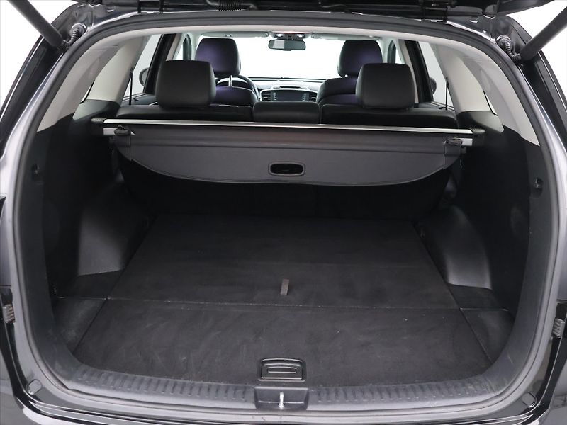 Kia Sorento 2.2 CRDI 147kW Exclusive 4x4 - fotka 10 z 33