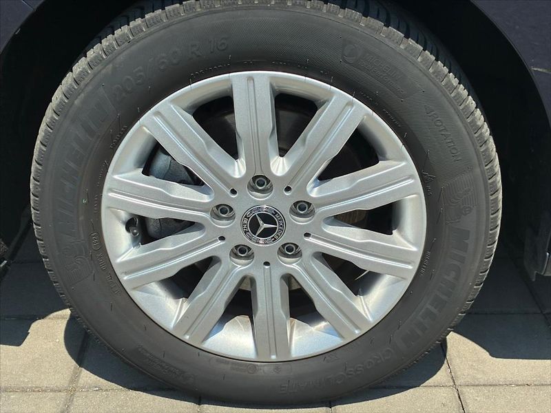 Mercedes-Benz Třídy T 0,0 EQT 200 S  EQT 200 S - fotka 14 z 20