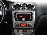 Ford Focus (2010) 1.6 i, LPG, po STK - náhled 9