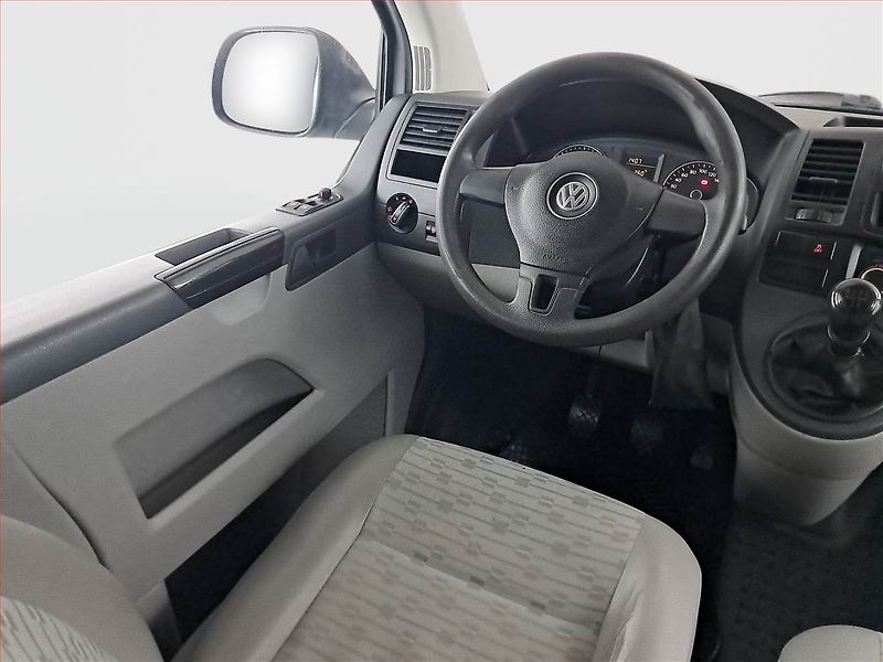 Volkswagen Transporter (2010) 2.0 TDI, Bus, 9Míst, 1Maj - fotka 7 z 15