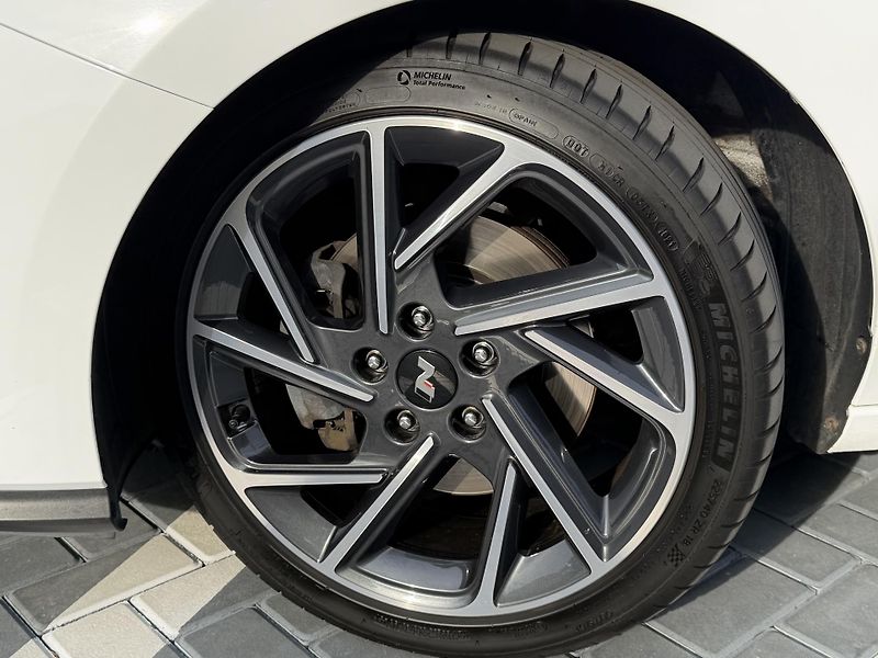 Hyundai i30 (2020) N-Line/1.4 t-gdi 103 kW - fotka 11 z 22