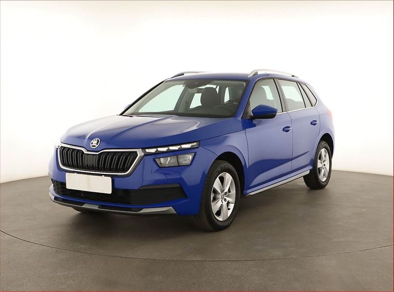 Škoda Kamiq (2021) 1.0 TSI, Automat, Tempomat - fotka 2 z 18