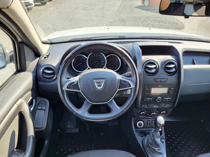 Dacia Duster 4x4 1.5 dCi 80kW S&S *ČR 1.maj - fotka 9 z 39