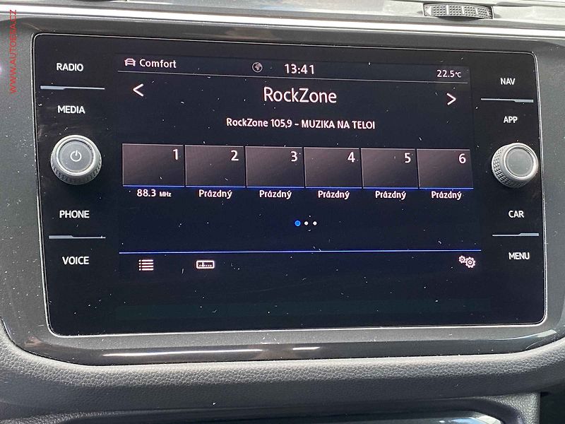 Volkswagen Tiguan (2018) 2.0 TDi 4x4, R-Line, DSG - fotka 17 z 19