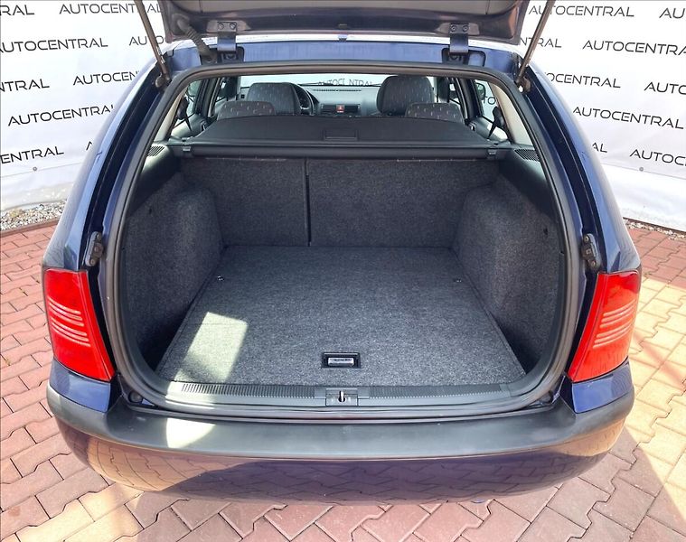 Škoda Octavia 1,9 tdi 66kw Amb. 1.majitel - fotka 10 z 25