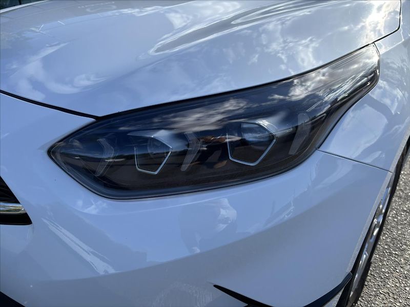 Kia Ceed 1,5 TGDi 118kW TOP ZÁRUKA NAVI - fotka 37 z 40