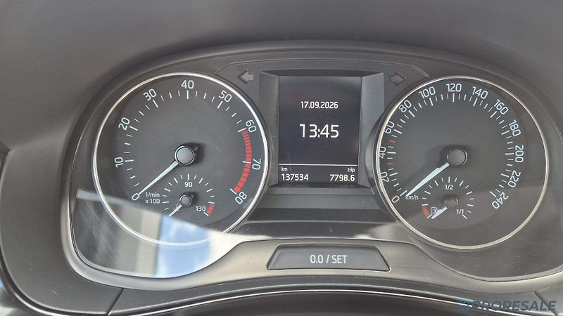Škoda Fabia 1,2 TSI 66 kW STYLE - fotka 19 z 19